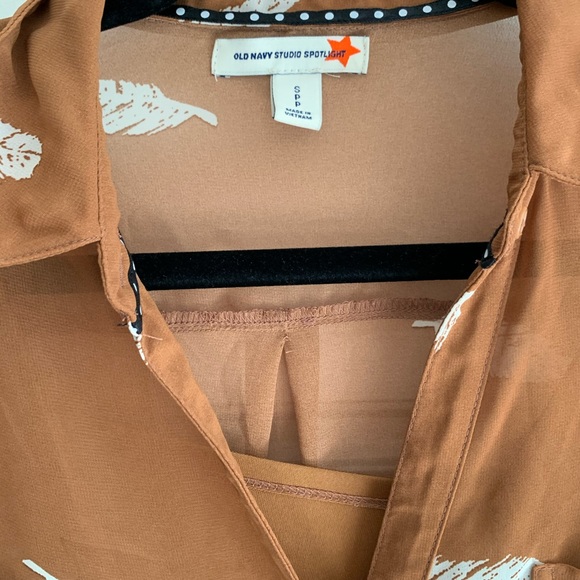 Sheer tunic - Picture 3 of 4